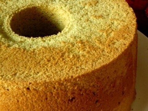 青汁ミルクのチョコチップシフォンケーキ